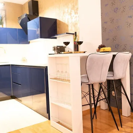 Jacuzzi Studio Apartman Mare'S Zagreb Buitenkant foto